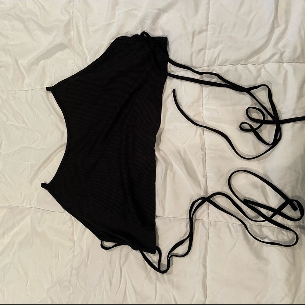 Black Crop top